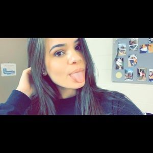 Meet your Posher, Monica